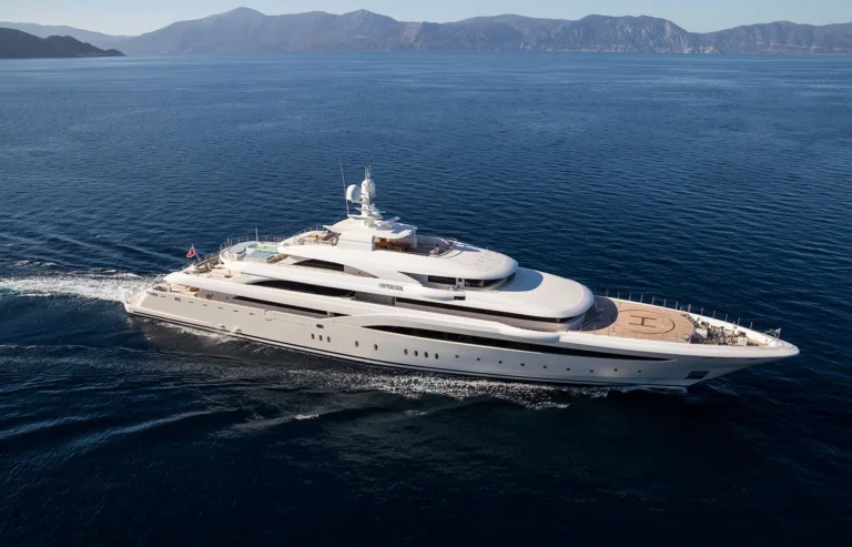 Sea Splendor: Cannes Exclusive Yachts